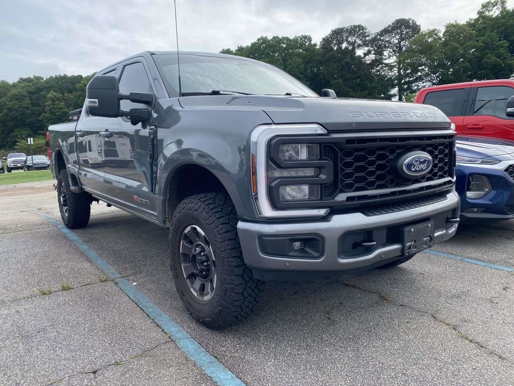 2024 Ford F-250 Lariat 4x4 Crew Cab 6-3/4' Box's photo
