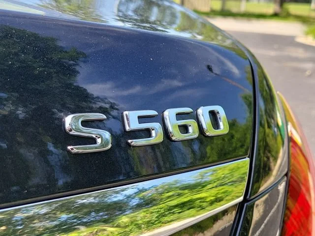 Used 2018 Magnetite Black Mercedes-Benz Maybach S 560 image 29