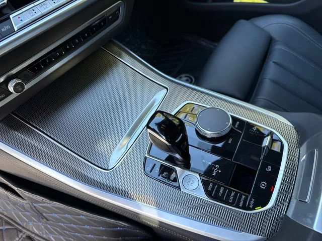 Used 2022 Black Sapphire Metallic BMW xDrive45e image 22