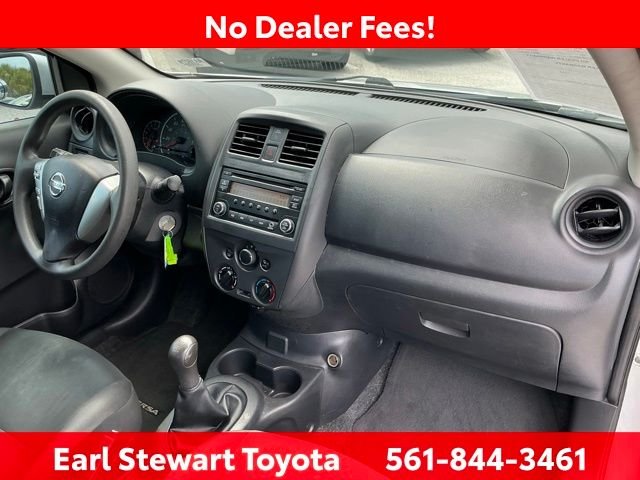 Used 2018 Silver Nissan 1.6 S image 30