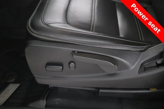 Used 2022 Black GMC Denali image 18