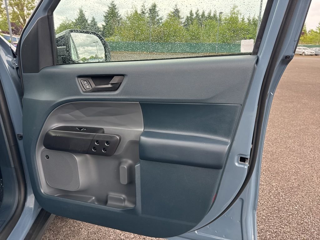 Used 2024 Azure Gray Metallic Ford Lariat image 25