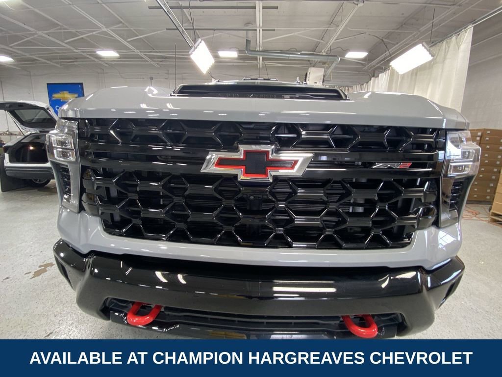 2024 Chevrolet Silverado 2500HD ZR2 - Photo 40