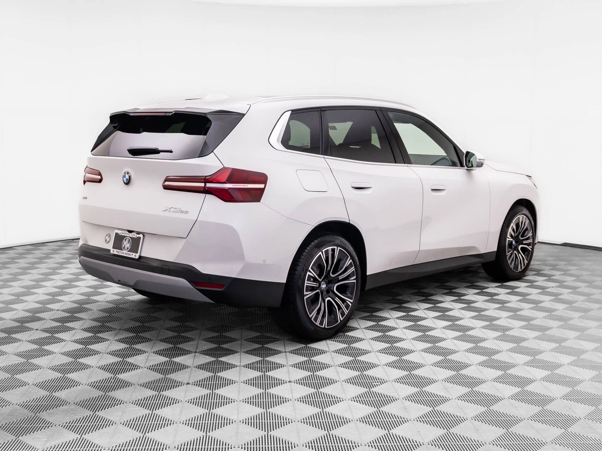 New 2026 White BMW 30 xDrive image 5
