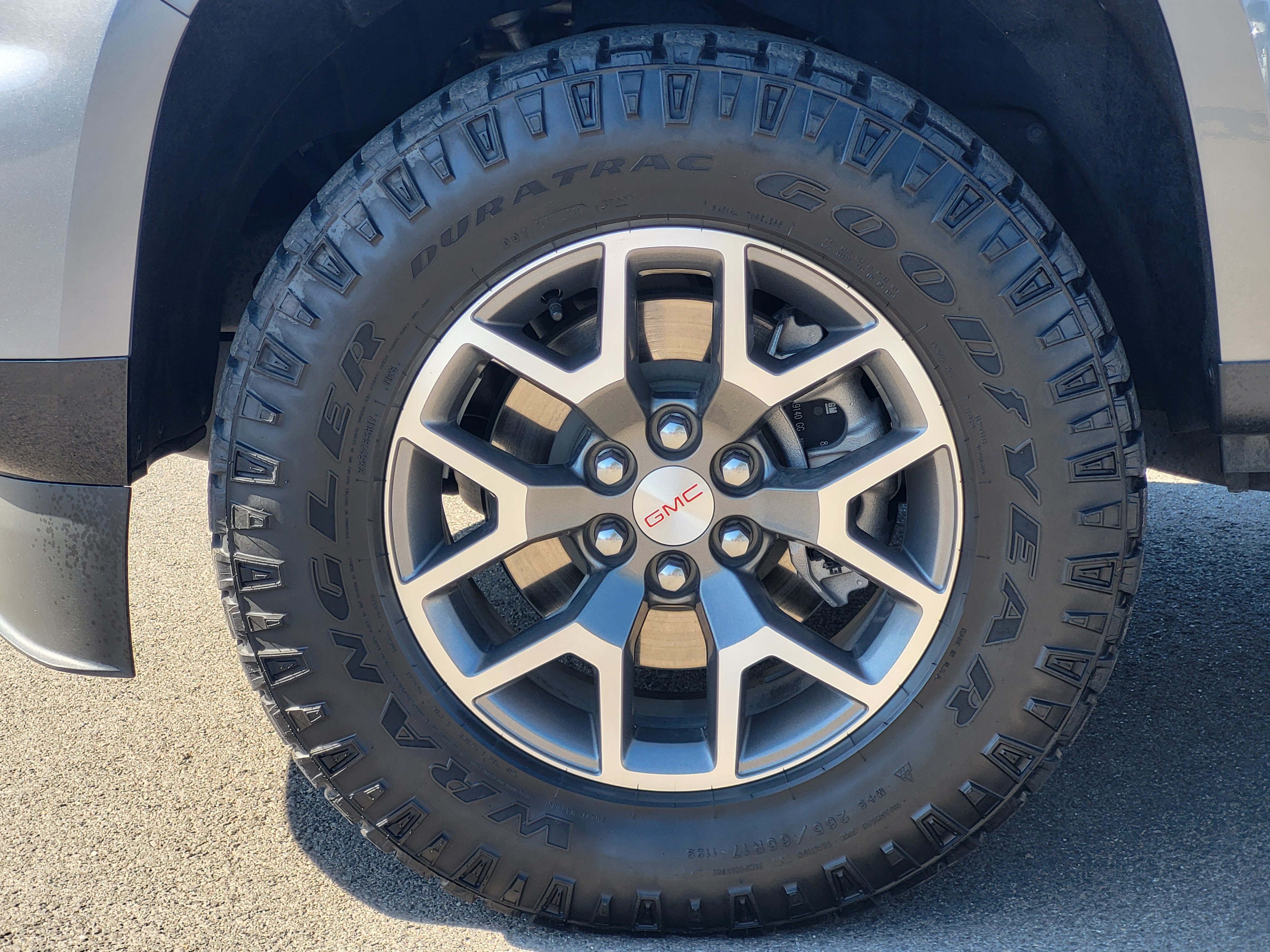2022 GMC Canyon AT4 - Photo 10