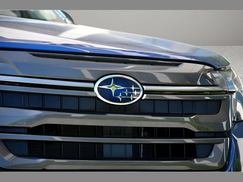 New 2026 DAYBREAK BLUE PEARL Subaru Limited image 10