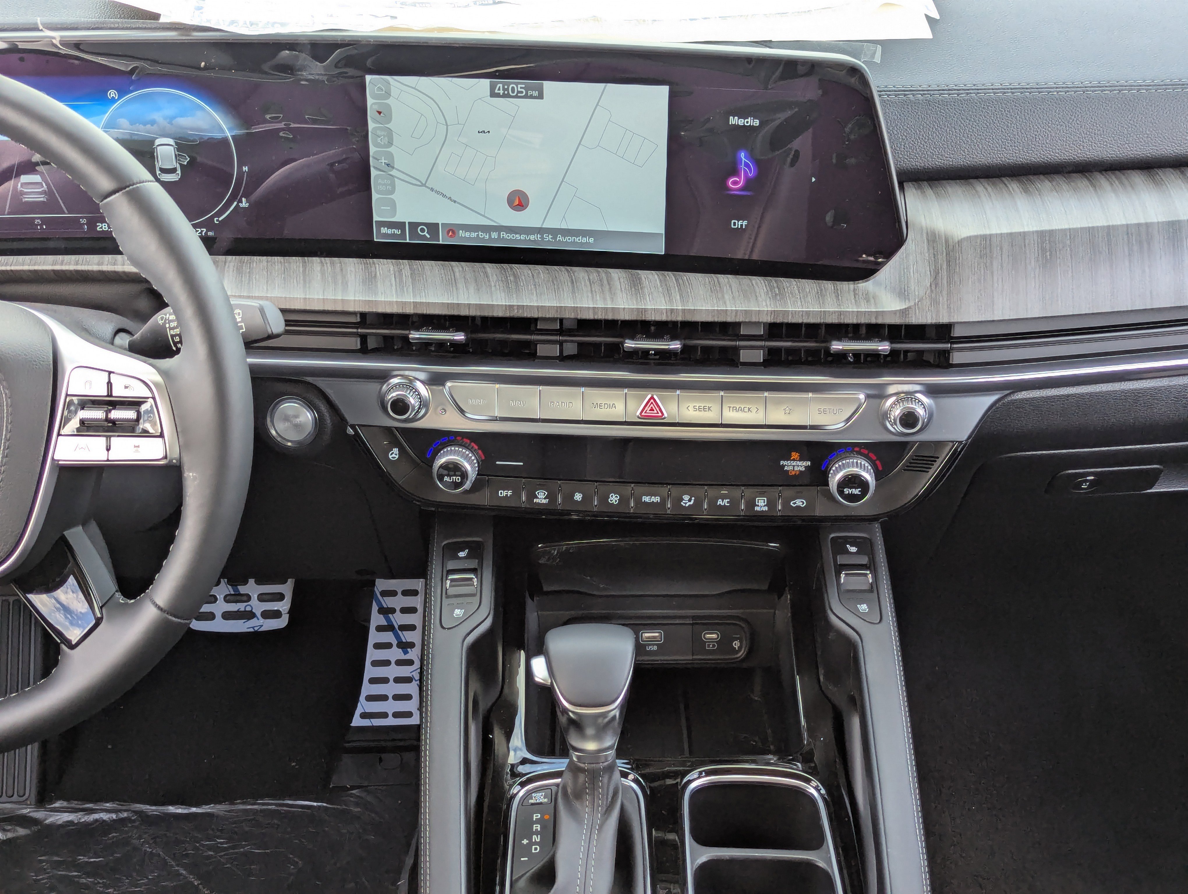 2025 Kia Telluride SX Prestige - Photo 17