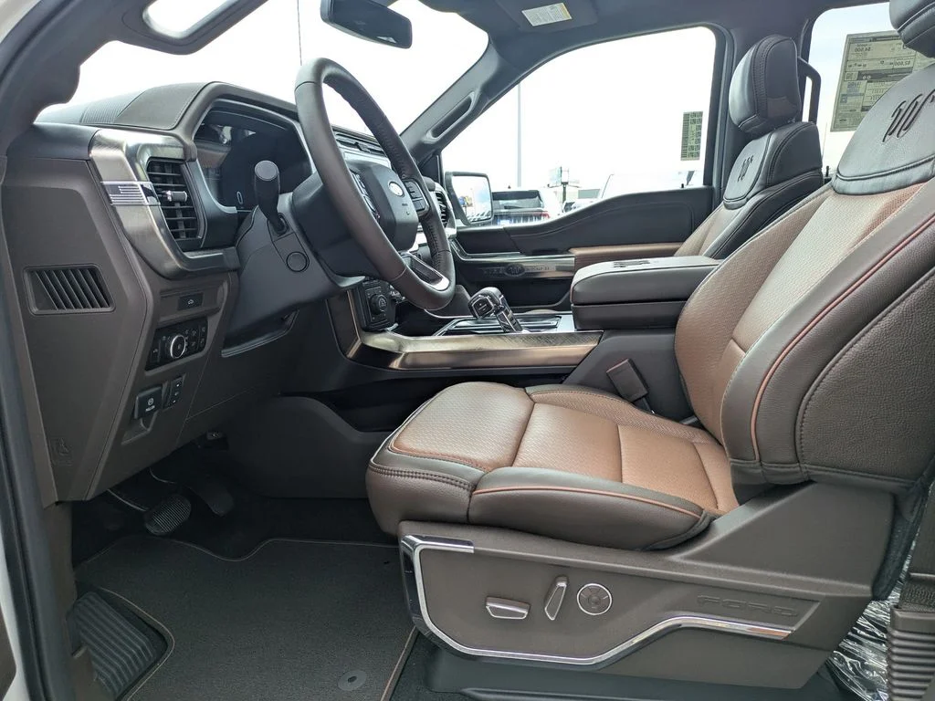 New 2026 White Ford King Ranch image 21