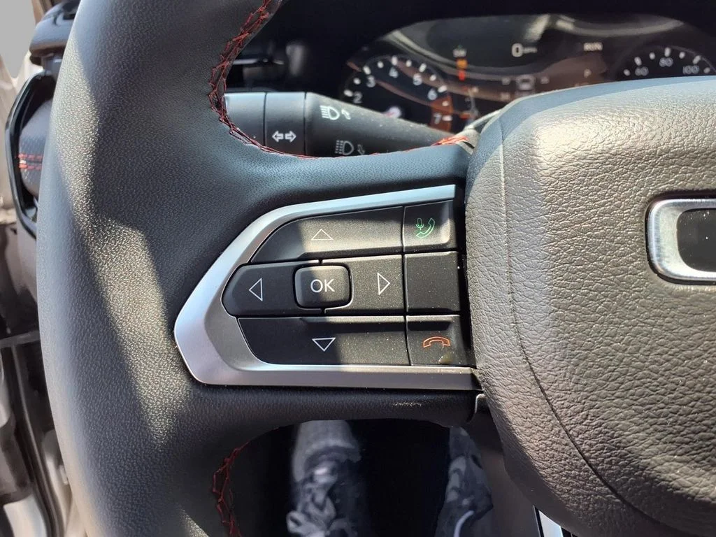 2025 Jeep Compass Trailhawk - Photo 14