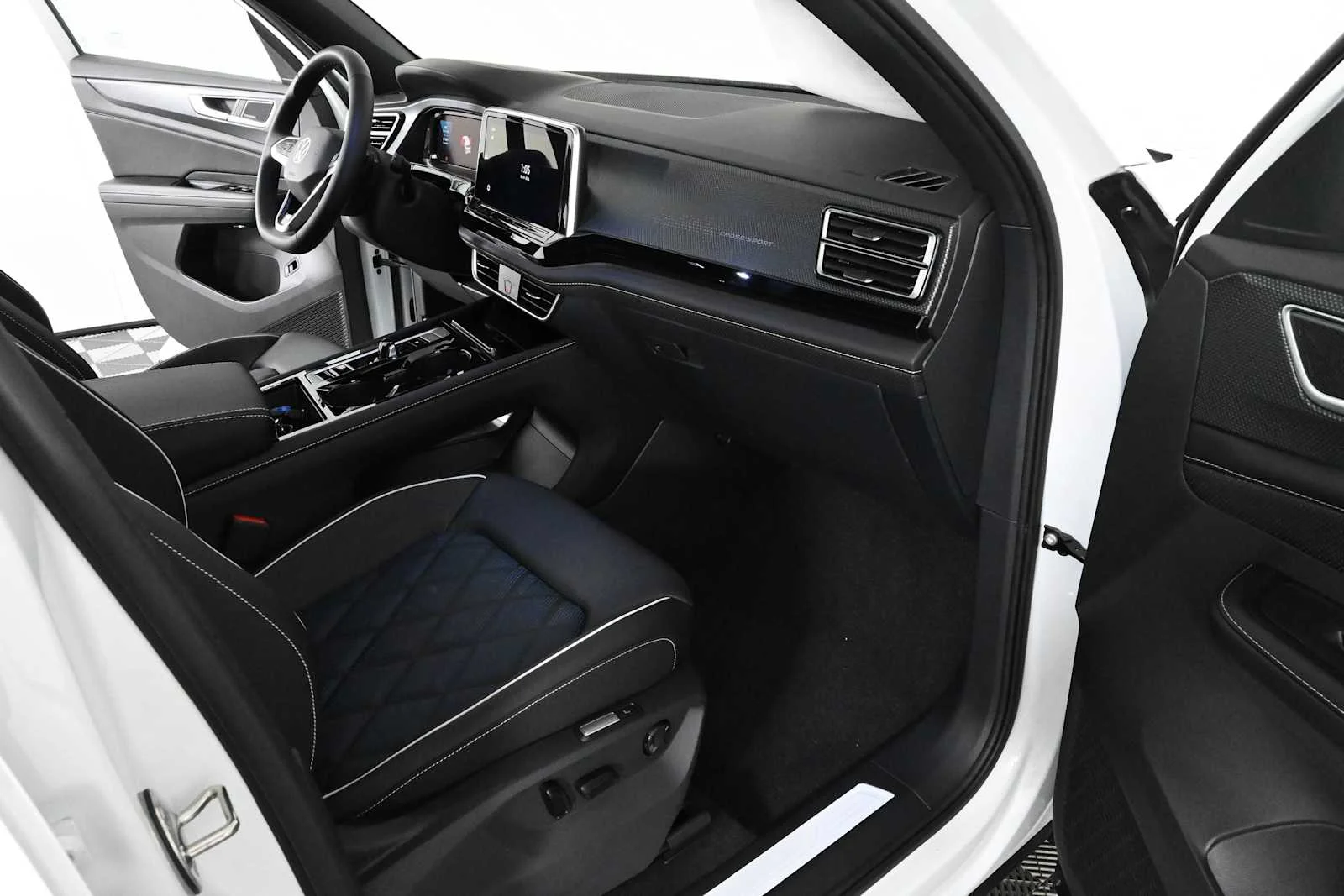 New 2026 Opal White Pearl Volkswagen 2.0T SEL Premium R-Line image 12