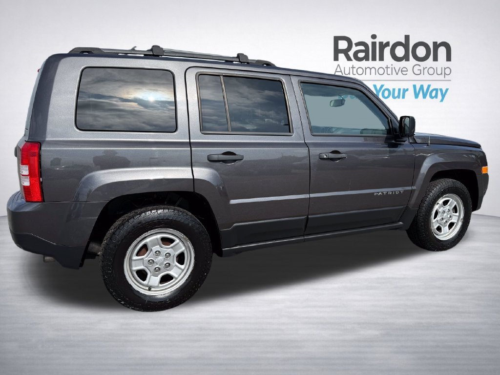 Used 2016 Gray Jeep Sport image 7