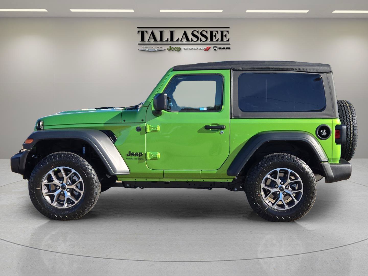 New 2026 Mojito Clearcoat Jeep Sport S image 12