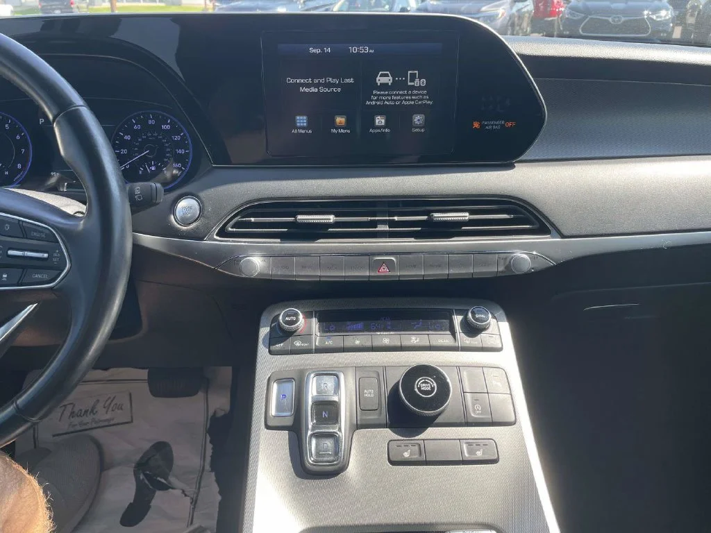 Certified Used 2020 Silver Hyundai SEL image 21
