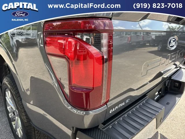 Used 2024 Gray Ford XLT image 15