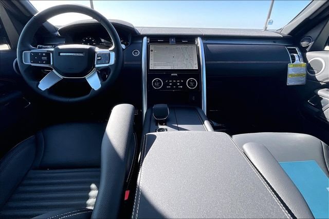 New 2026 Santorini Black Land Rover Gemini Edition image 5