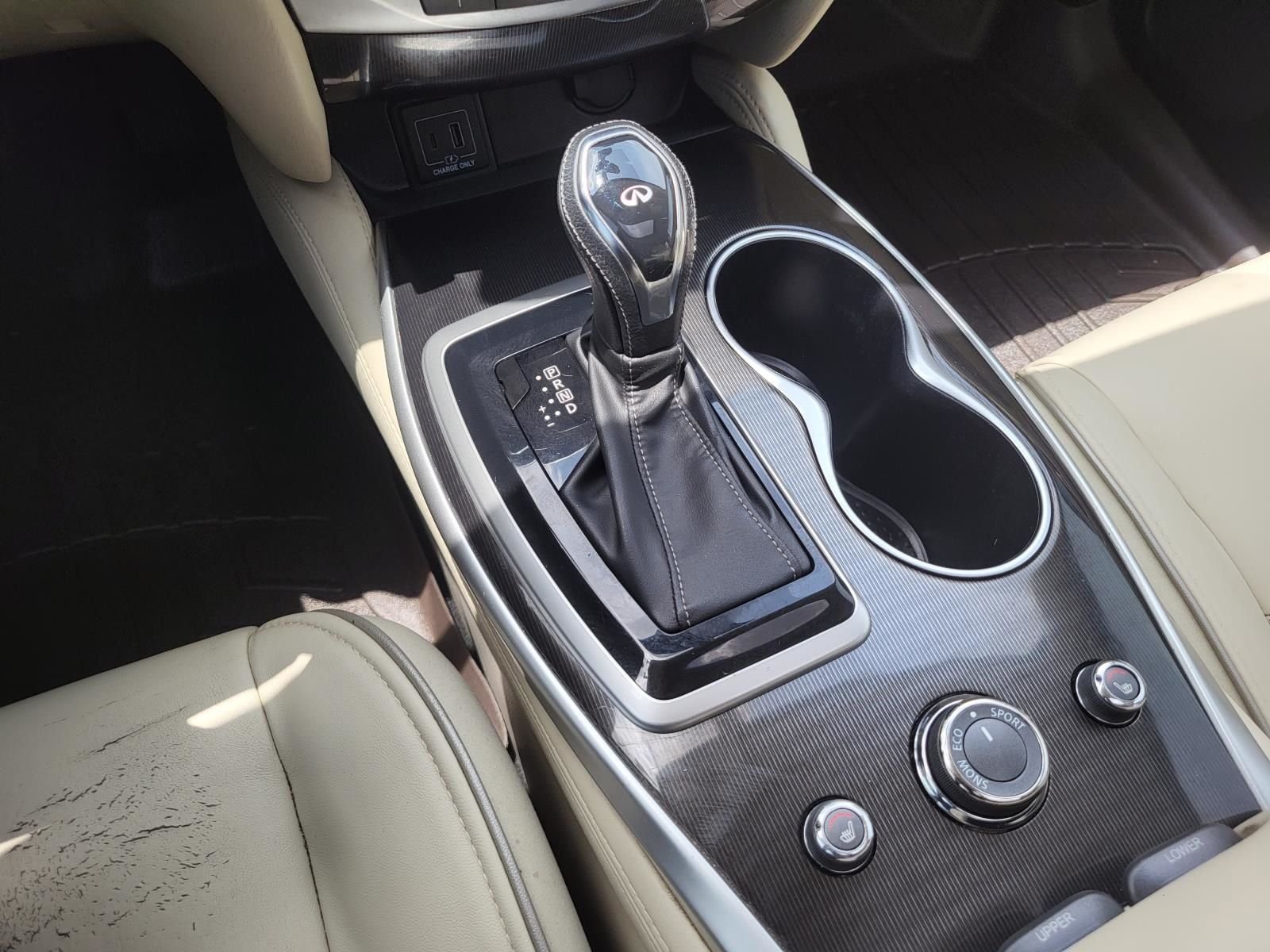 Used 2019 Hermosa Blue INFINITI LUXE image 29