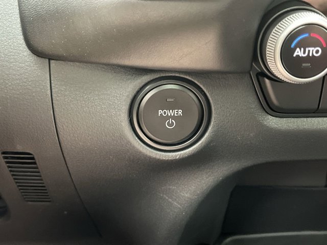 New 2026 Wind Chill Pearl Mazda Premium image 19