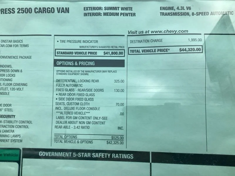 2025 Chevrolet Express Cargo Work Van - Photo 11