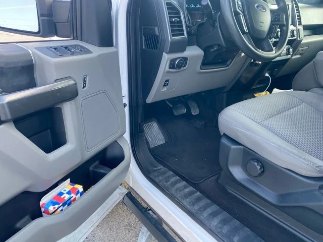 Used 2020 White Ford XLT image 13