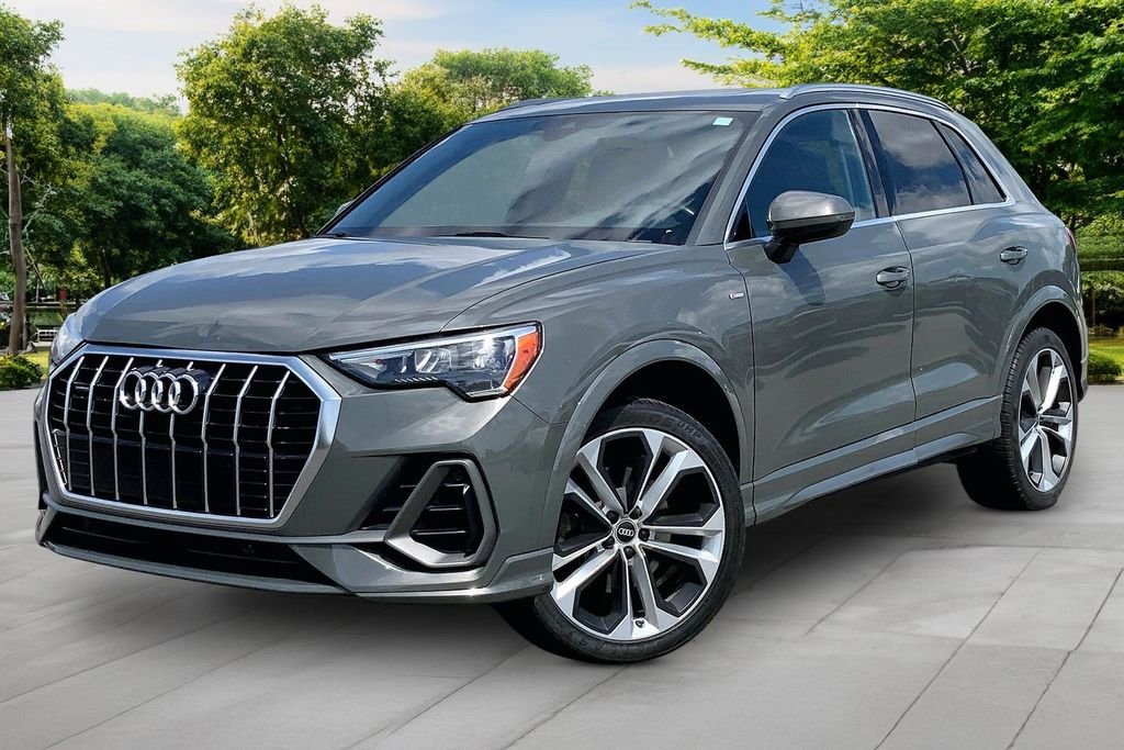 2021 Audi Q3 45 TFSI S Line Premium quattro's photo