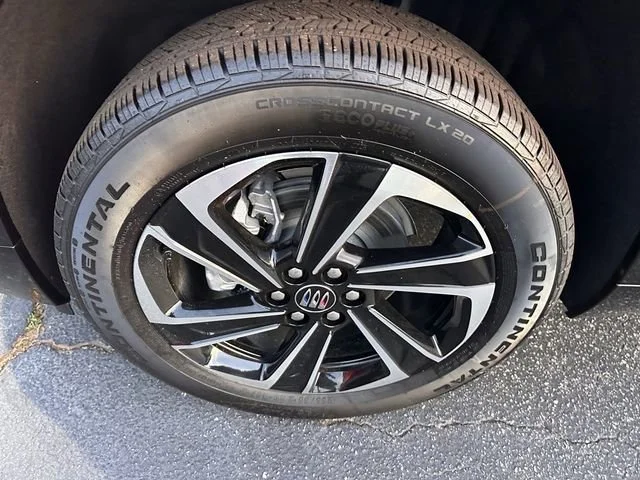 2026 Buick Enclave Sport Touring - Photo 14