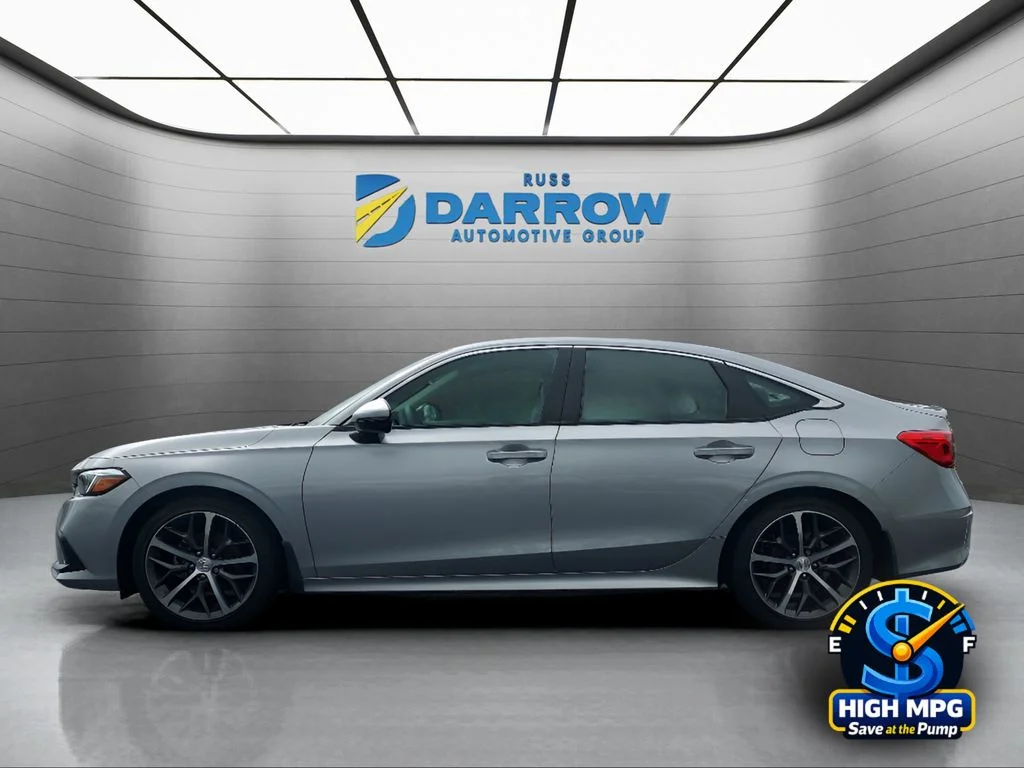 Used 2022 Silver Honda Touring image 2