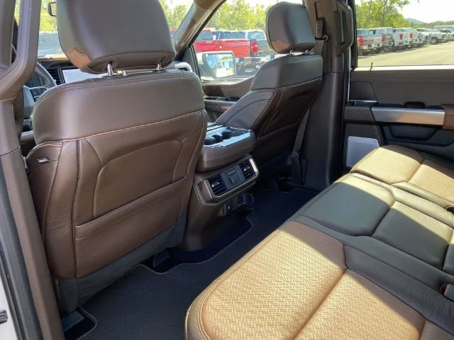 Certified Used 2025  Ford King Ranch image 8