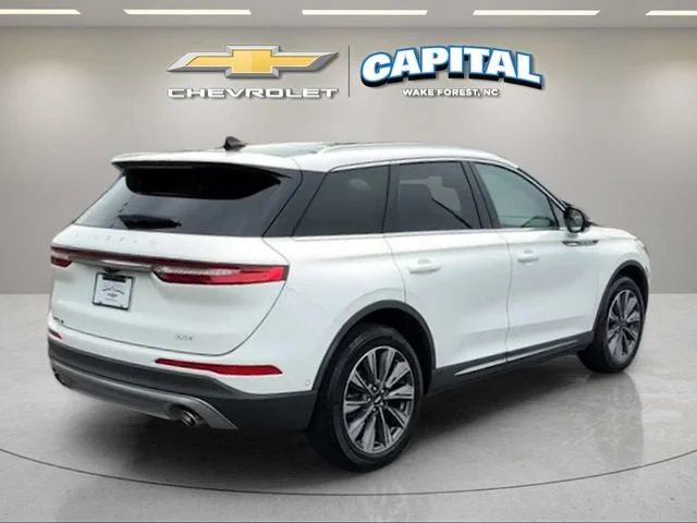Used 2020 White Lincoln Reserve image 5