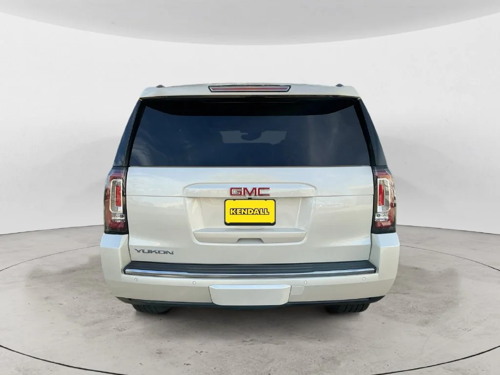 Used 2015 WHITE DIAMOND TRICOAT GMC SLT image 10