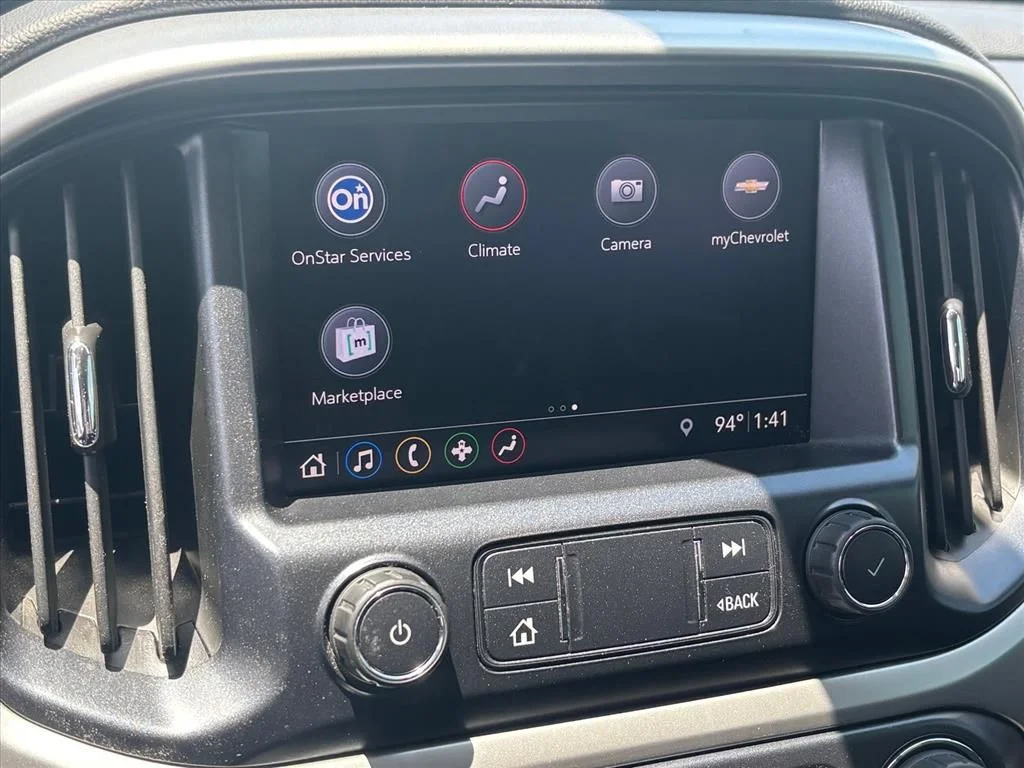 Used 2019 White Chevrolet ZR2 image 20