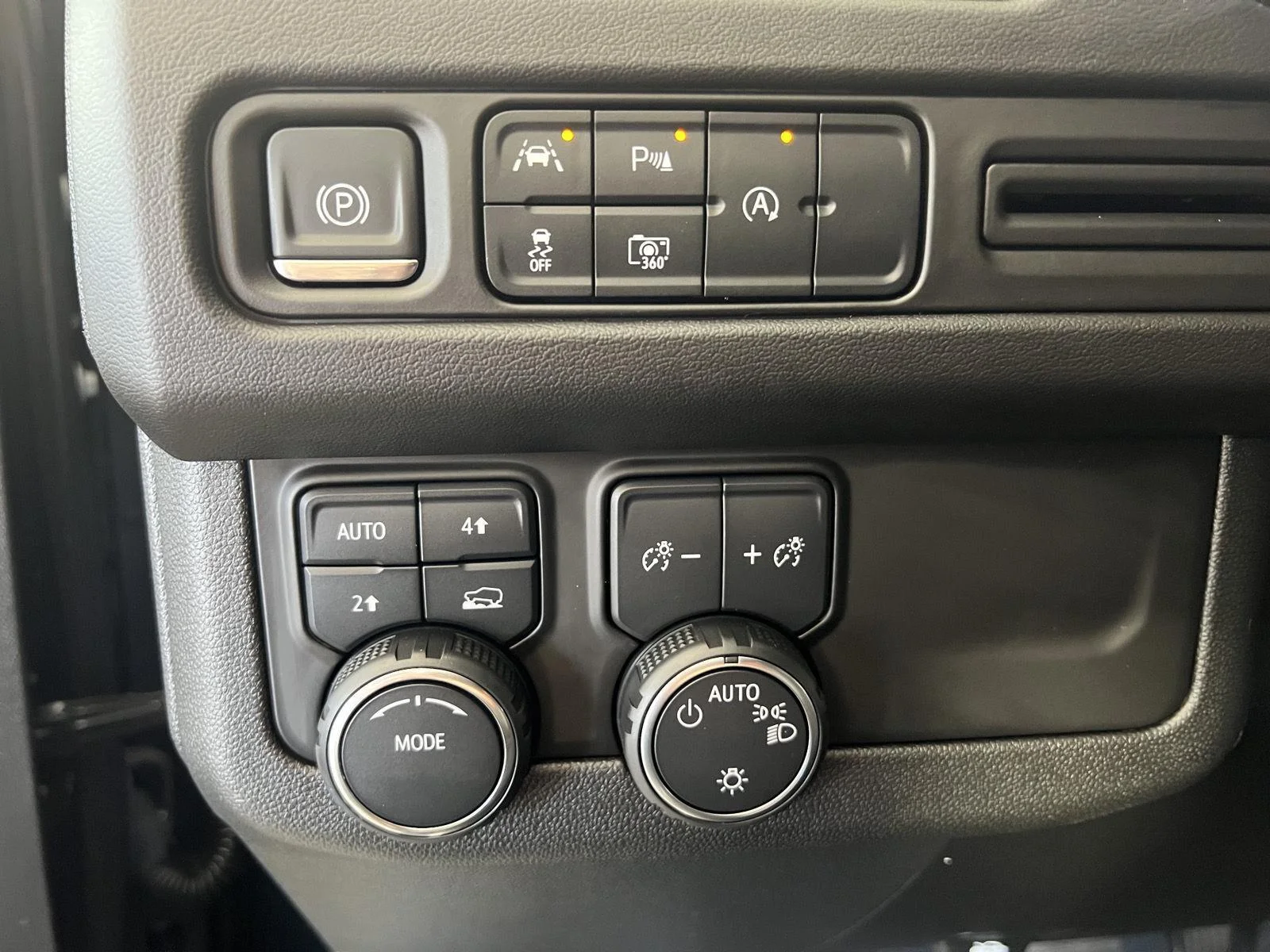 Used 2024 Black Chevrolet LT image 8