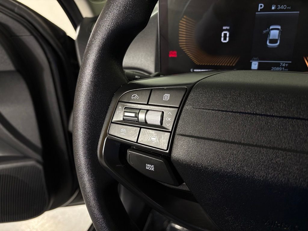 Used 2025 Gray Kia LXS image 20