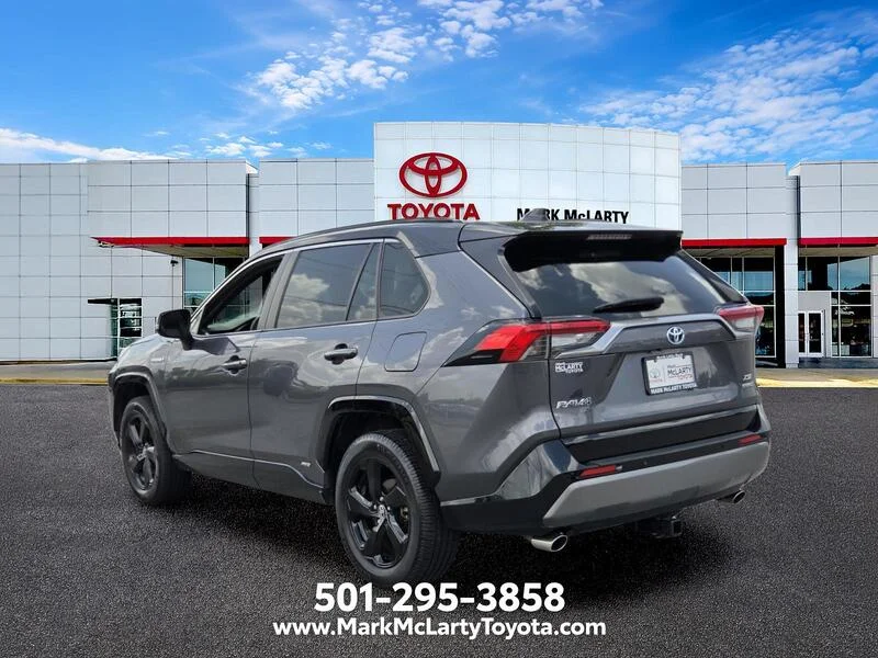 Used 2020 Magnetic Gray Metallic TOYOTA HYBRID XSE AWD image 3
