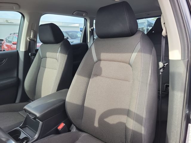 2024 Honda CR-V LX - Photo 18