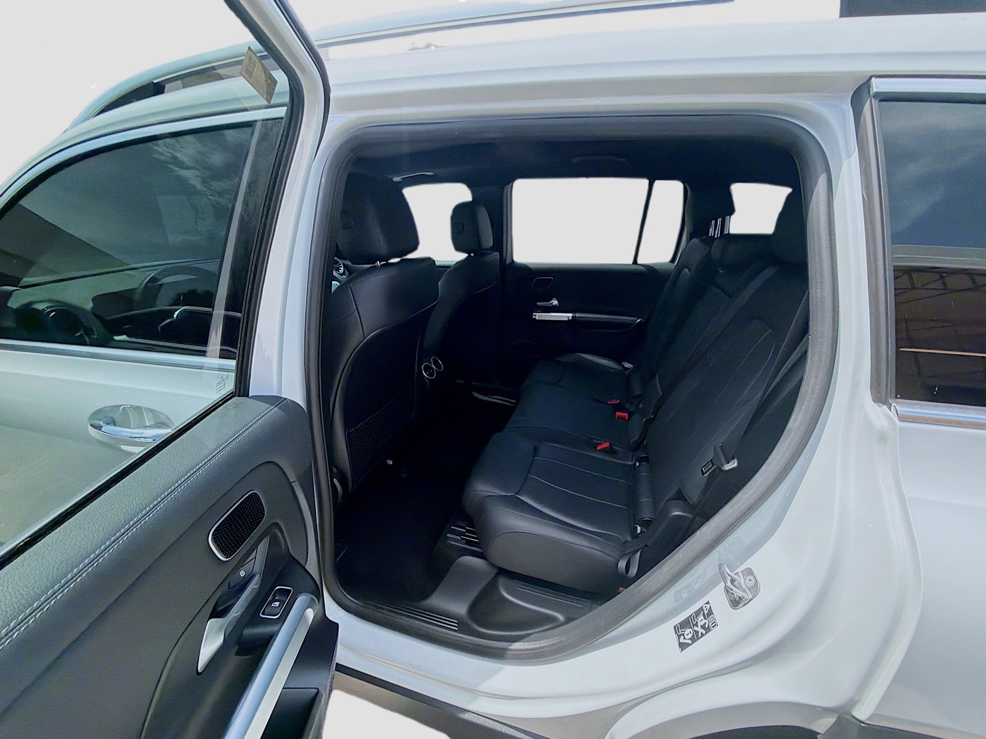 Used 2023 White Mercedes-Benz EQB 300 image 23