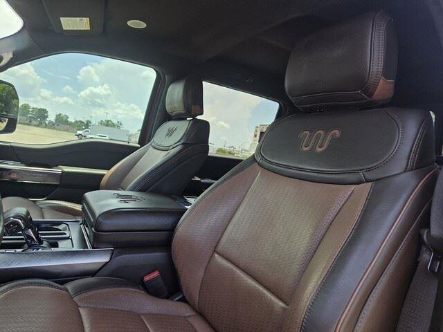 Used 2023 Rapid Red Metallic Tinted Clearcoat Ford King Ranch image 13