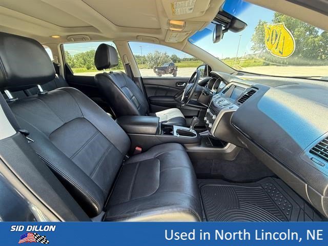 Used 2013 Graphite Blue Nissan SL image 21