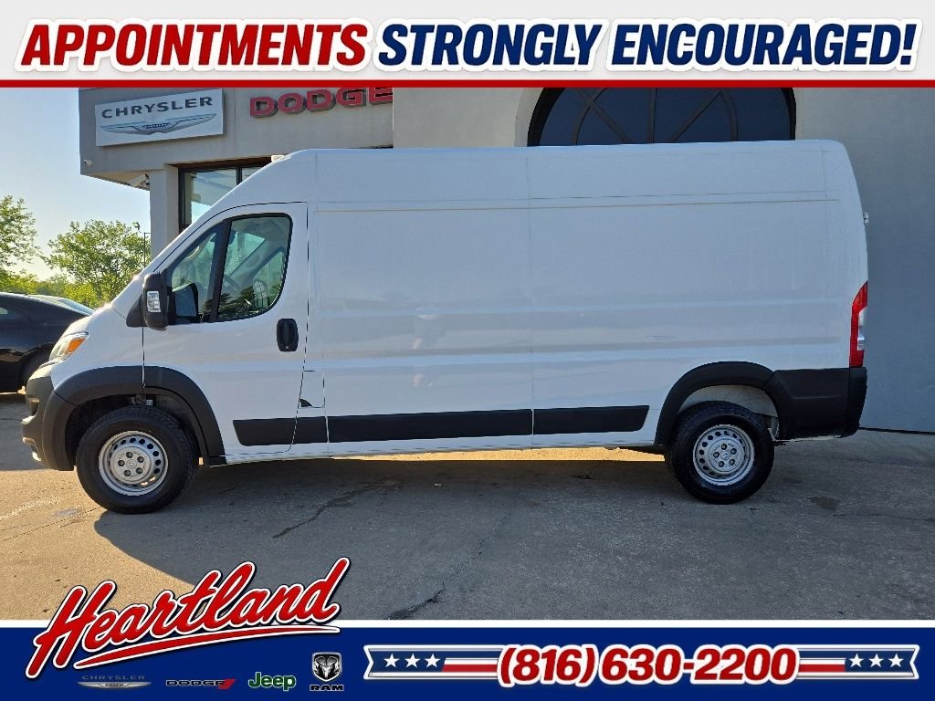 Used 2025 White Ram High Roof image 6