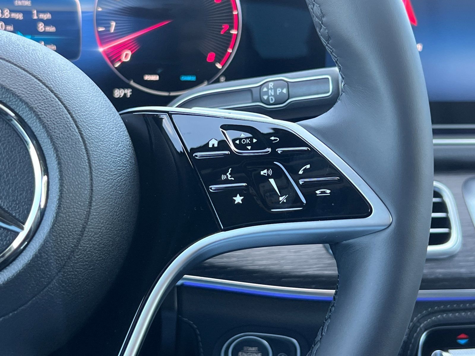 New 2026 MANUFAKTUR Alpine Grey Mercedes-Benz 450 Coupe image 30