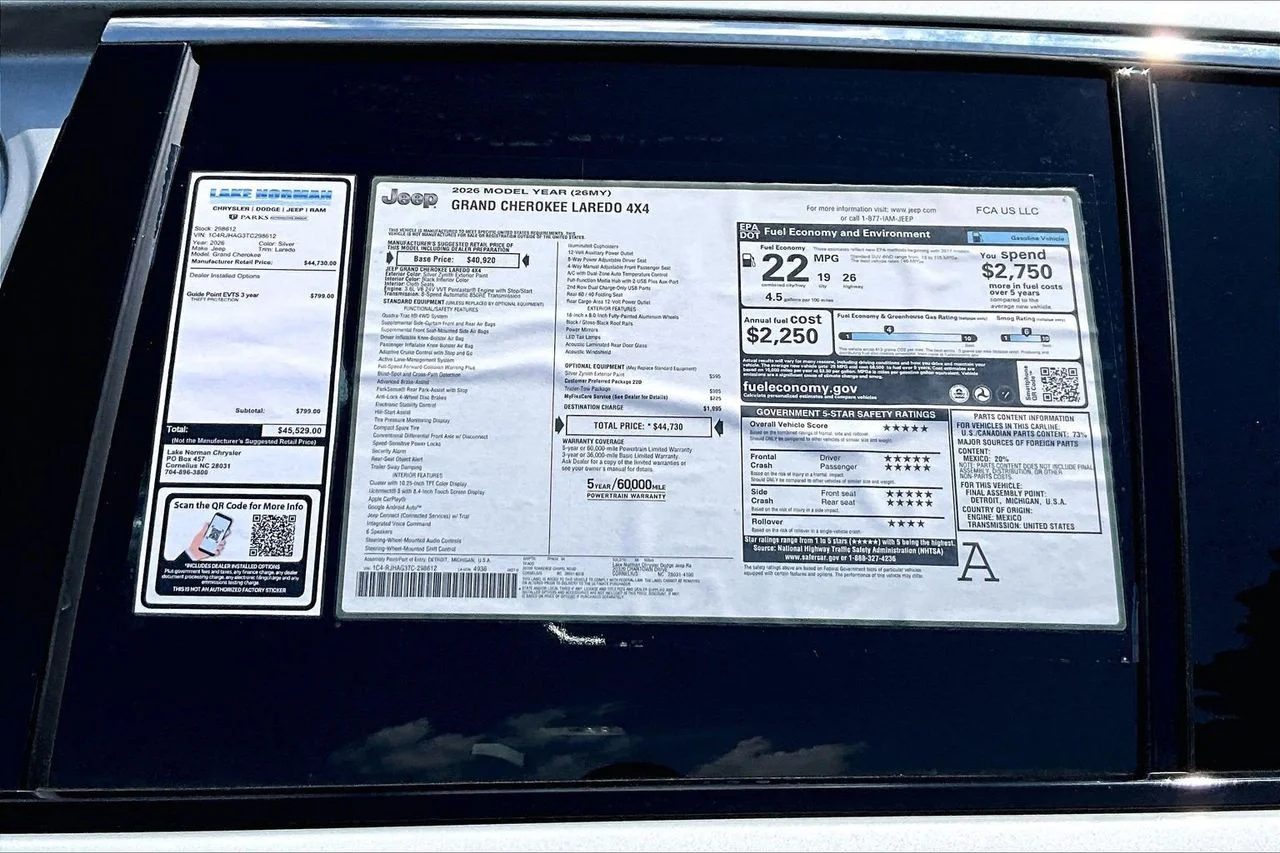 New 2026 Silver Zynith Jeep Laredo image 32