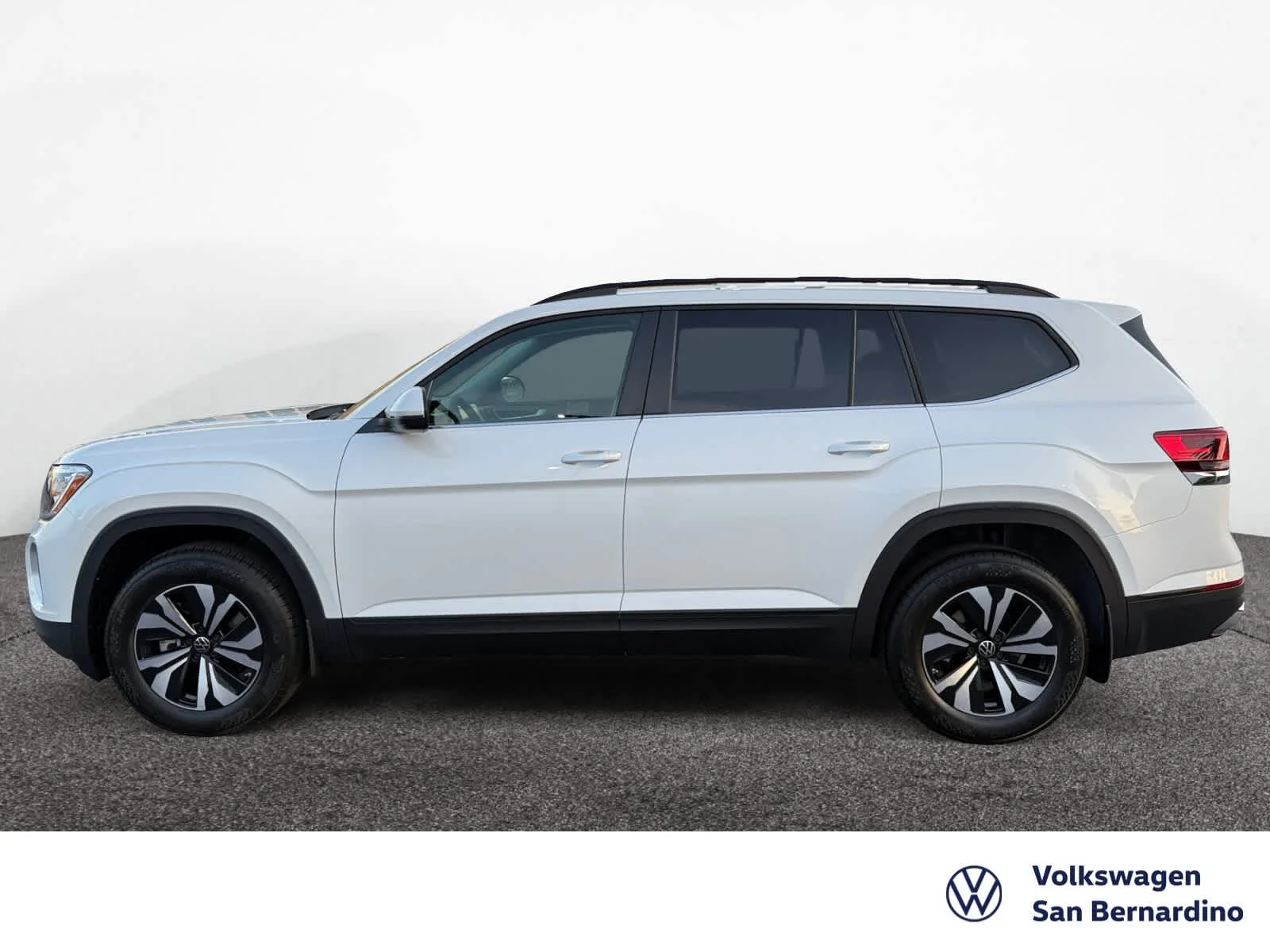 New 2026 Opal White Pearl Volkswagen 2.0T SE image 8