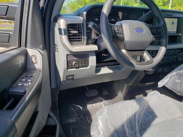 2026 Ford F-350 Super Duty XLT - Photo 30