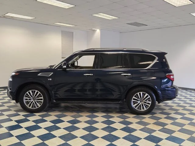 Used 2022 Blue Nissan SL image 4
