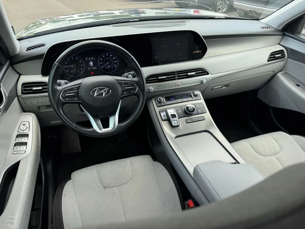 Used 2021 Gray Hyundai SEL image 11