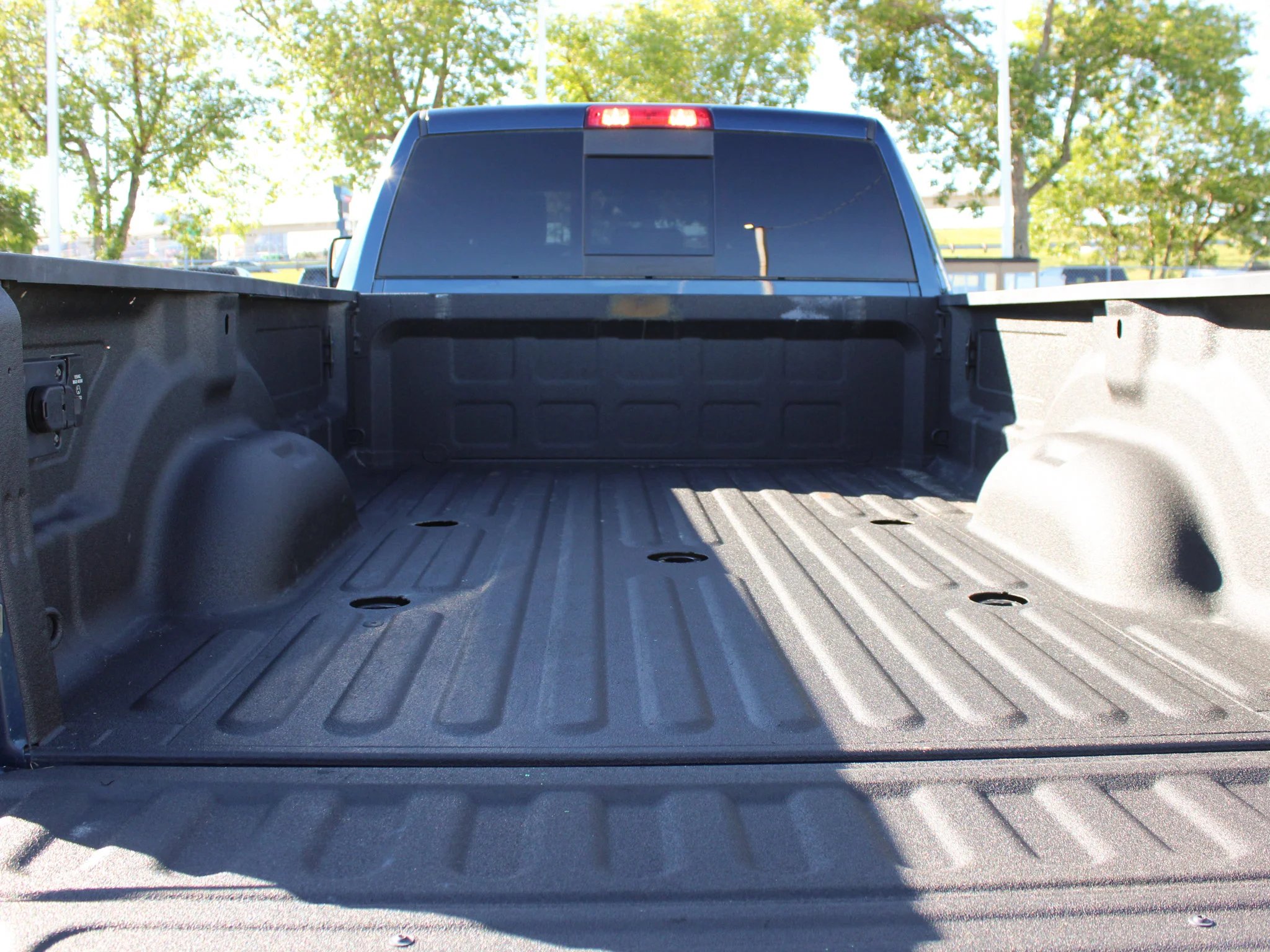 Certified Used 2024 Blue RAM Laramie* | Diesel | 5th Wheel & Gooseneck | Apple CarPlay | 3M PPF | Night Edition image 20