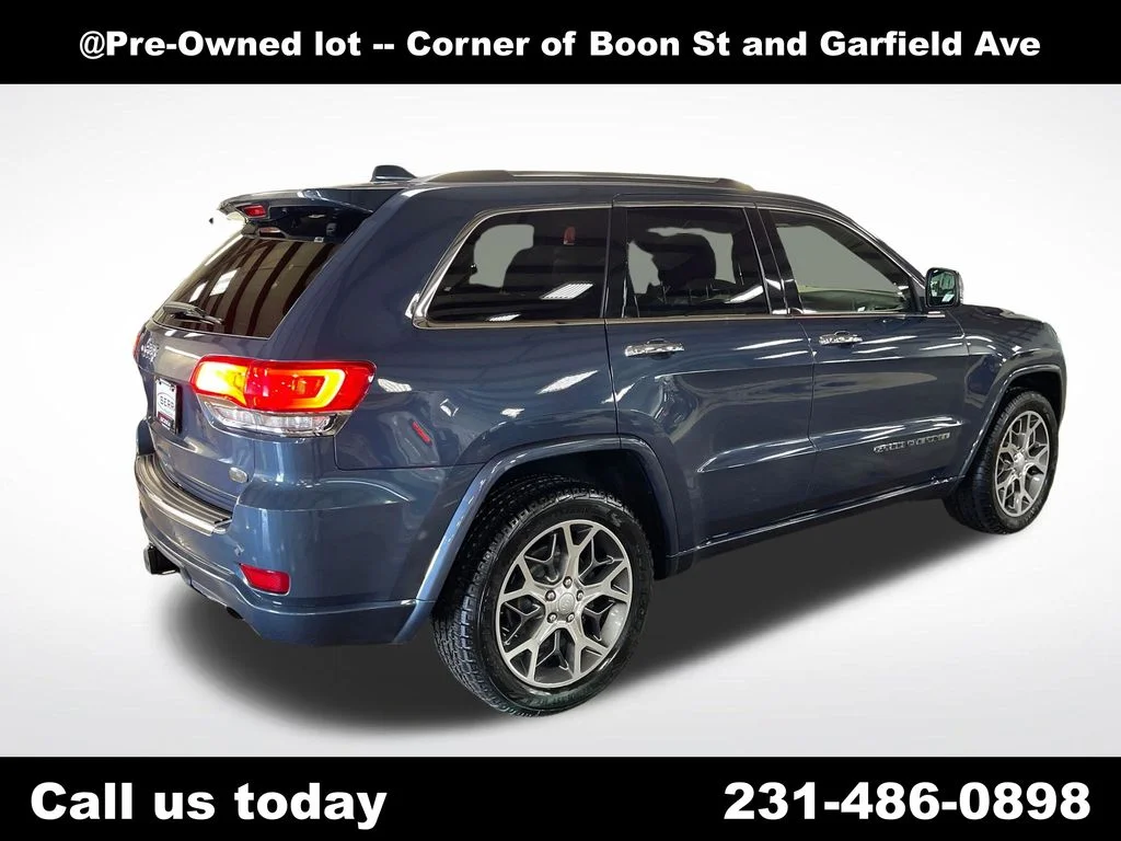 Used 2020 Blue Jeep Overland image 5