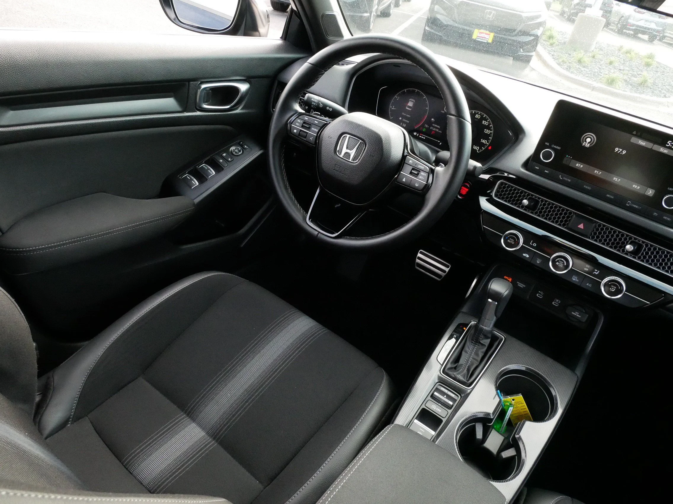 Used 2025 Crystal Black Pearl Honda Sport image 9