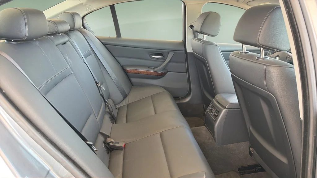Used 2010 Space Gray BMW  image 15