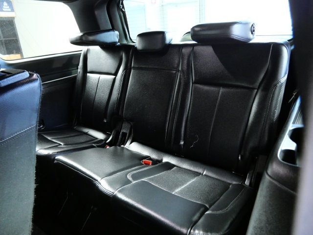 Used 2019 Black Ford XLT image 15