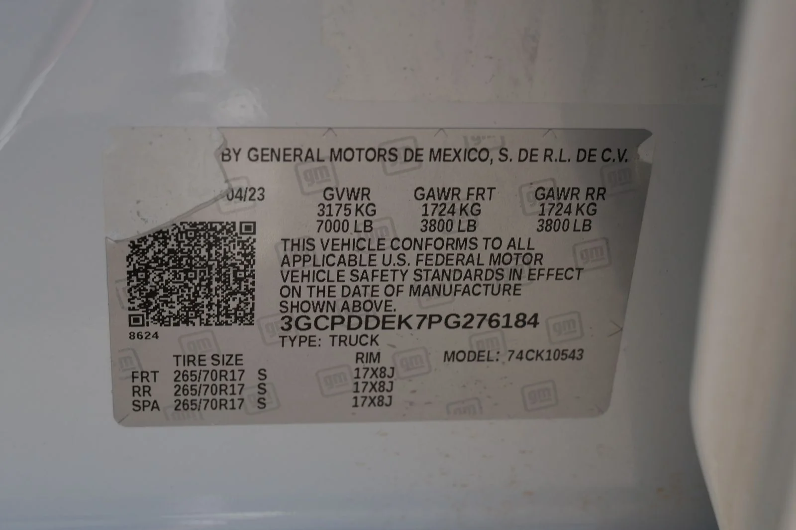 Used 2023 White Chevrolet LT image 33